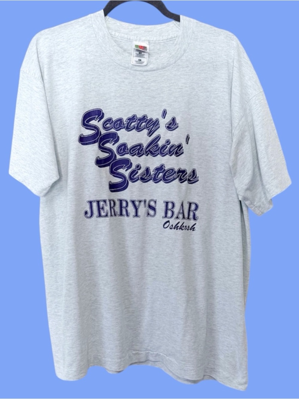 Vintage 90s Jerry’s bar graphic T-shirt